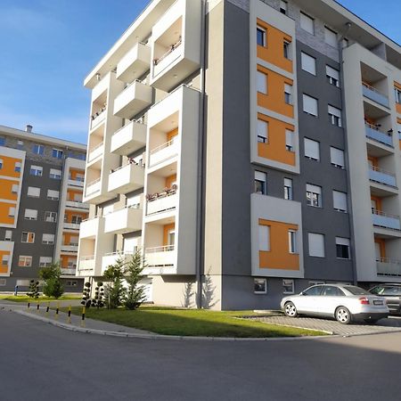 Apartman Mancic Apartment Пирот Екстериор снимка